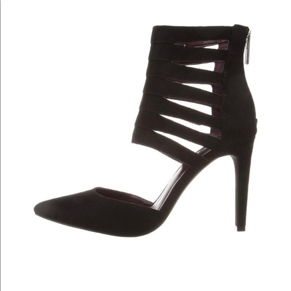 🏷️BCBG Chellsea Booties🏷️ - Picture 3 of 7